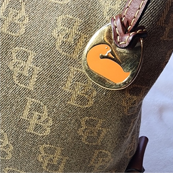 Dooney & Bourke Signature Anniversary Canvas & Leather Hobo Bag Like New - Picture 5 of 15